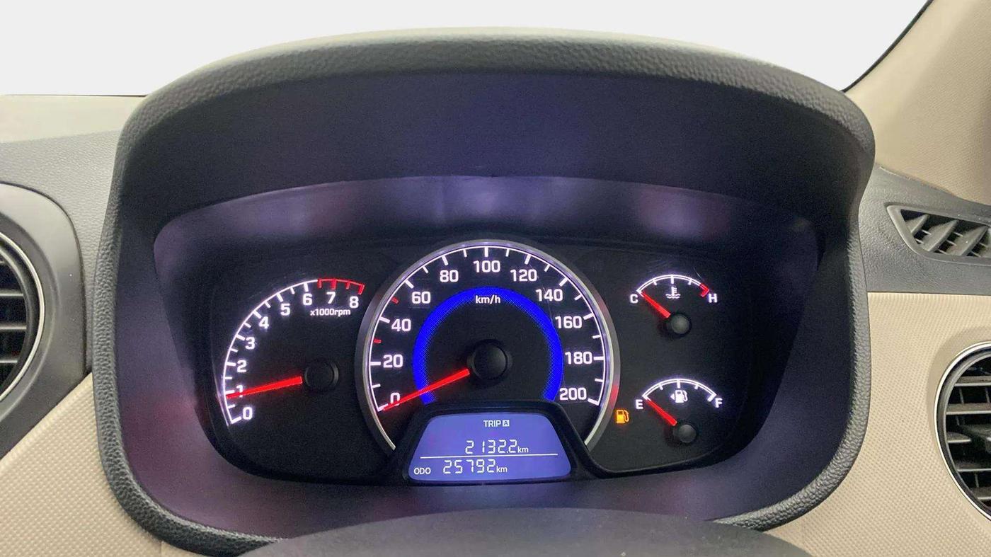 2018 Hyundai Grand i10 SPORTZ 1.2 KAPPA VTVT, Petrol, Manual, 25,904 km, Odometer Image