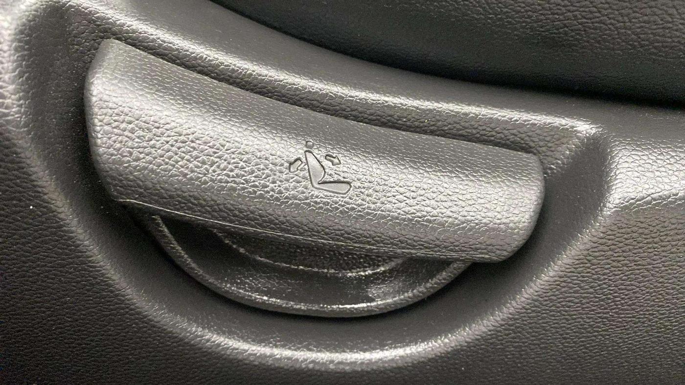 2018 Hyundai Grand i10 SPORTZ 1.2 KAPPA VTVT, Petrol, Manual, 25,904 km, Driver Side Adjustment Panel