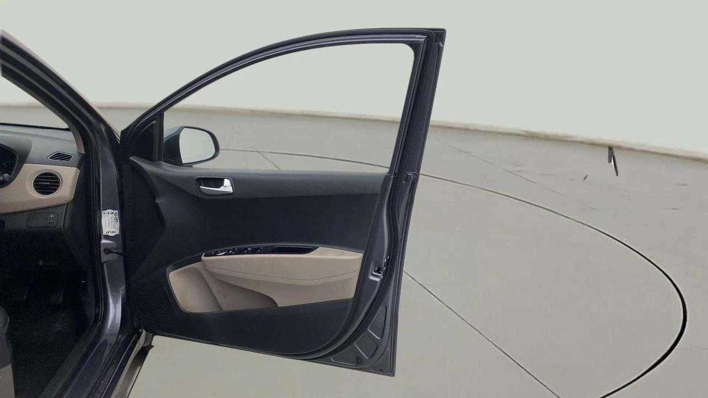 2018 Hyundai Grand i10 SPORTZ 1.2 KAPPA VTVT, Petrol, Manual, 25,904 km, RHS Front Door