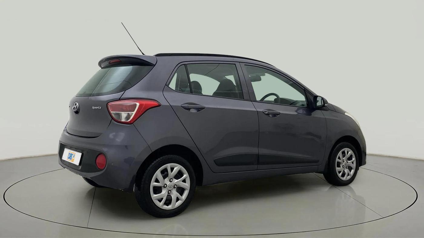 2018 Hyundai Grand i10 SPORTZ 1.2 KAPPA VTVT, Petrol, Manual, 25,904 km, Right Back Diagonal