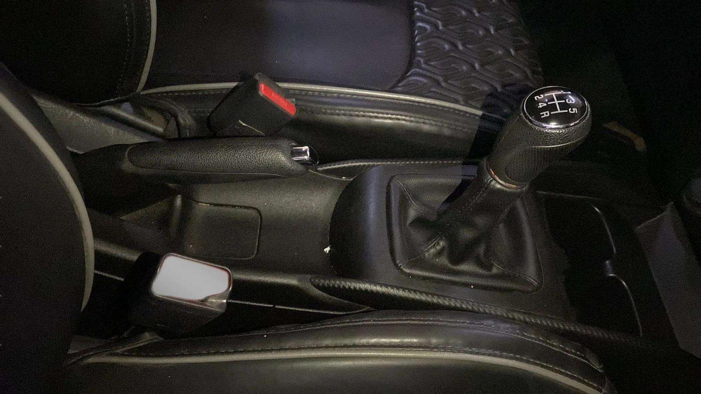 2022 Maruti Baleno DELTA PETROL 1.2, Petrol, Manual, 34,730 km, Gear Lever