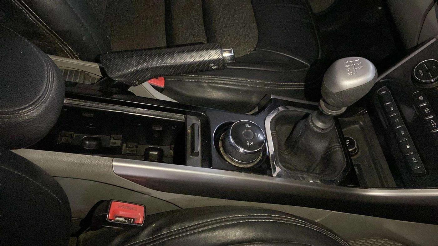 2018 Tata NEXON XZ PLUS DIESEL, Diesel, Manual, 83,601 km, Gear Lever
