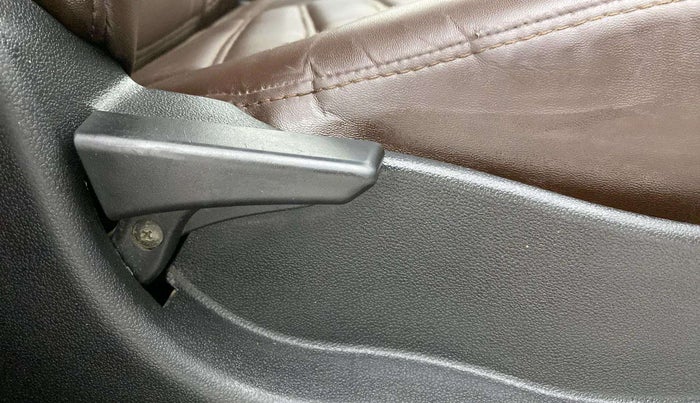 2018 Tata Tiago XT PETROL, Petrol, Manual, 98,176 km, Driver Side Adjustment Panel