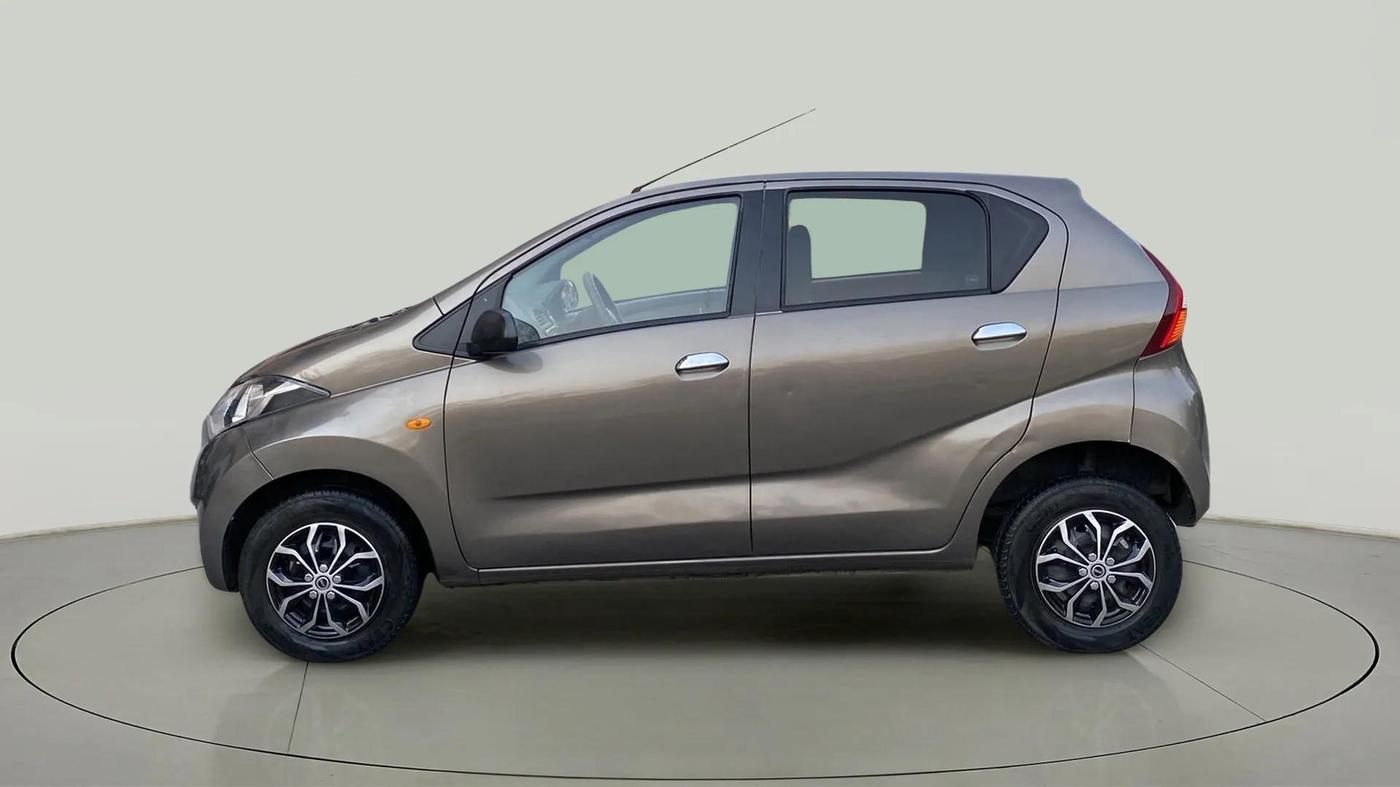 2017 Datsun Redi Go T (O), Petrol, Manual, 46,589 km, Left Side