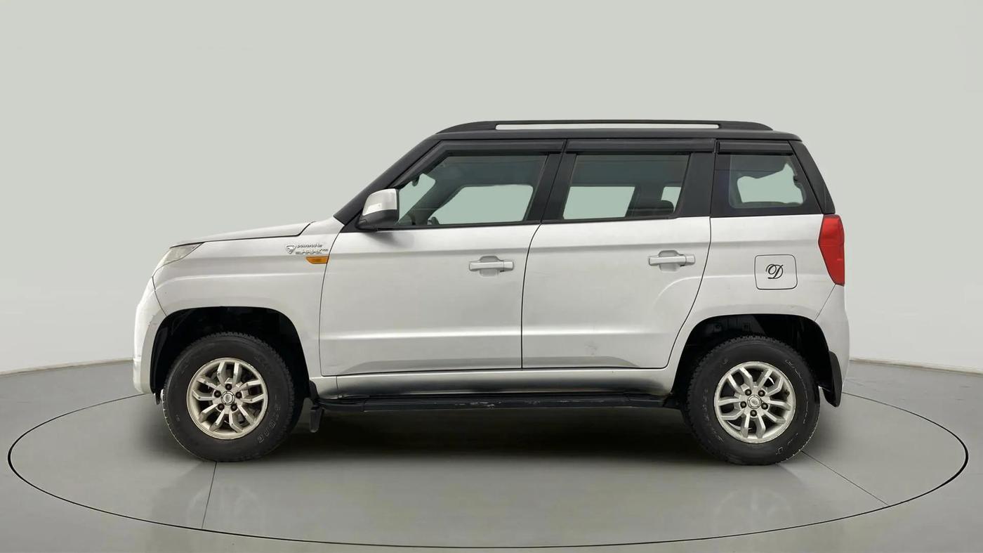 2016 Mahindra TUV300 T8, Diesel, Manual, 91,479 km, Left Side