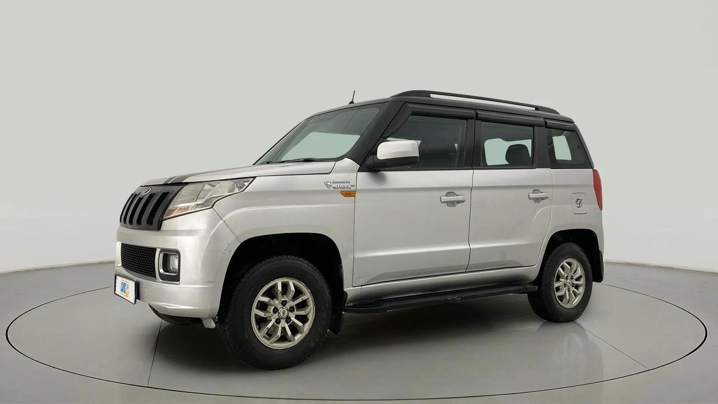2016 Mahindra TUV300 T8, Diesel, Manual, 91,479 km, Left Front Diagonal