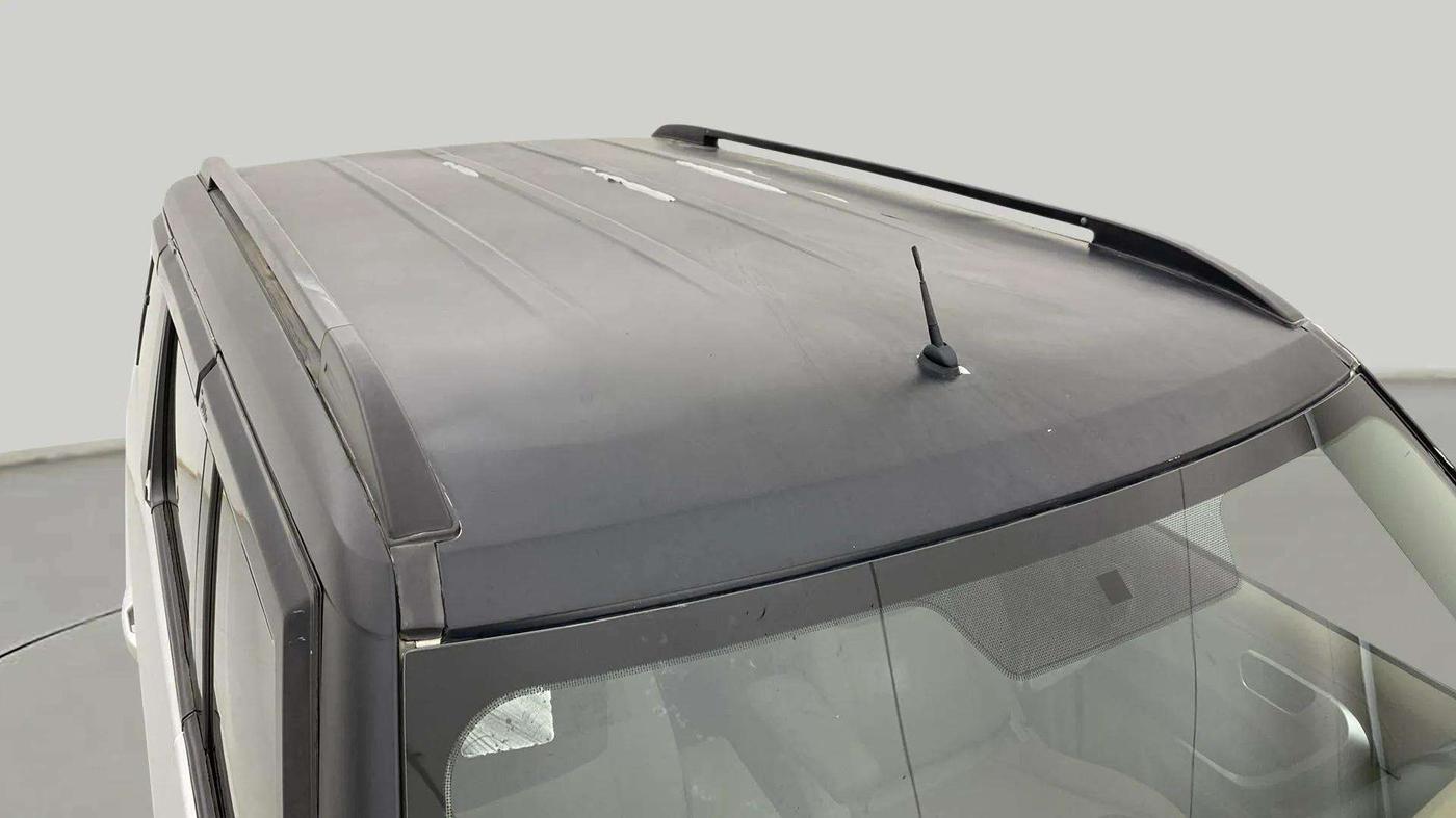 2016 Mahindra TUV300 T8, Diesel, Manual, 91,479 km, Roof