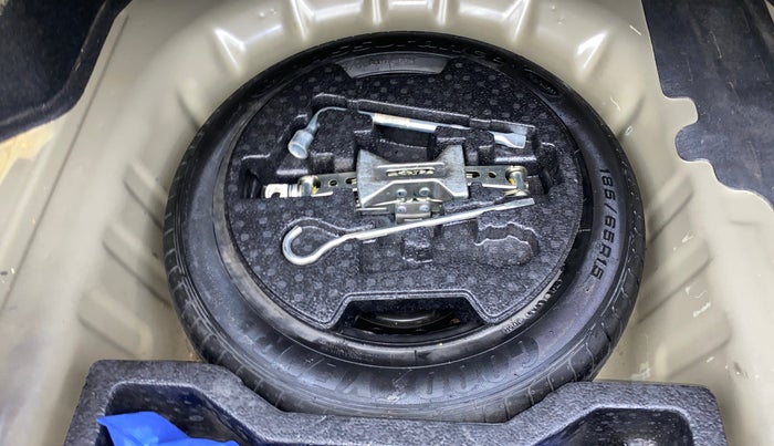 2016 Maruti Ciaz ZXI, Petrol, Manual, 50,963 km, Spare Tyre