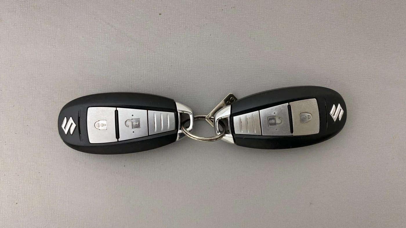 2022 Maruti Vitara Brezza ZXI PLUS, Petrol, Manual, 65,133 km, Key Close Up