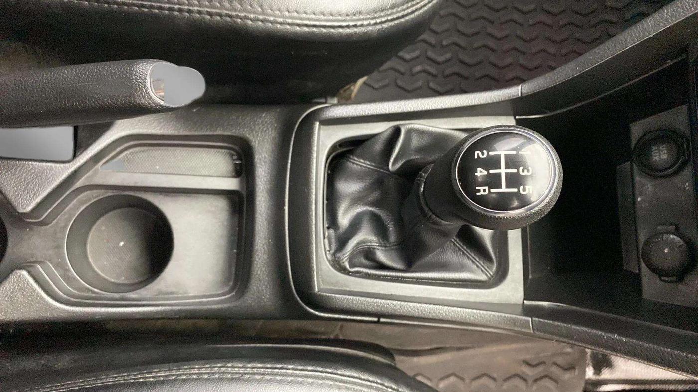 2022 Maruti Vitara Brezza ZXI PLUS, Petrol, Manual, 65,133 km, Gear Lever