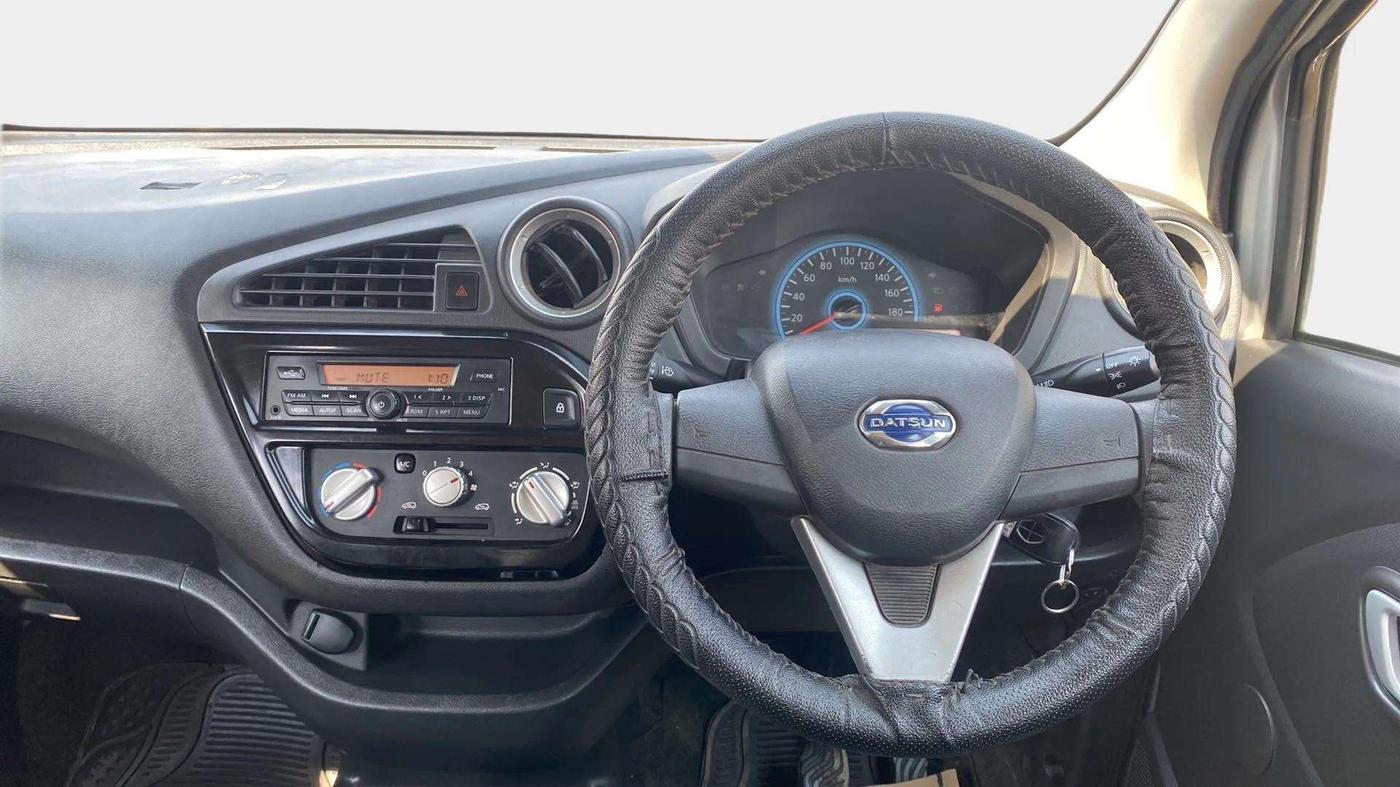 2018 Datsun Redi Go T(O) 1.0 AMT, Petrol, Automatic, 33,760 km, Steering Wheel Close Up