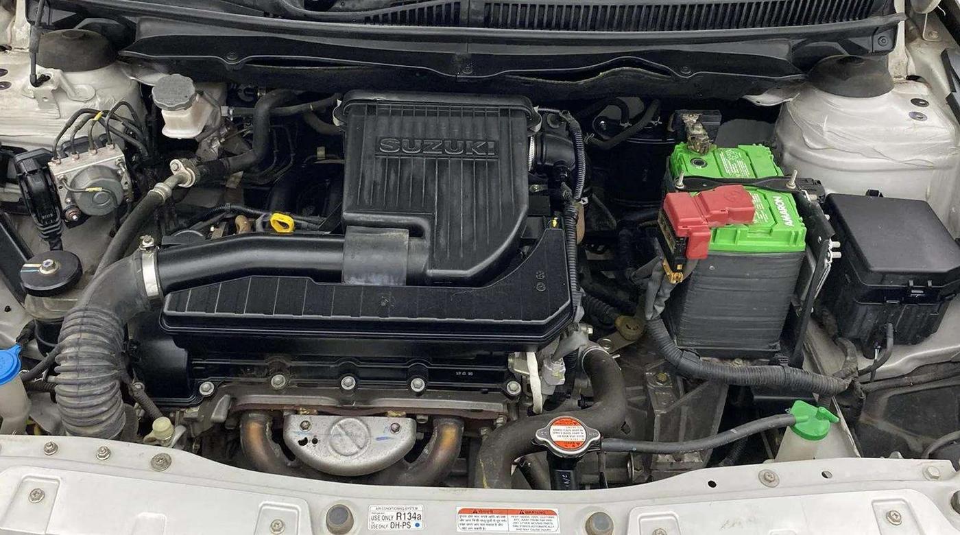 2016 Maruti Ciaz ZXI, Petrol, Manual, 26,738 km, Engine View