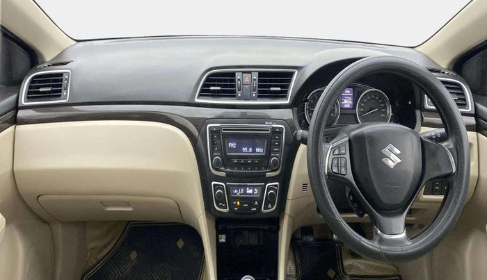2016 Maruti Ciaz ZXI, Petrol, Manual, 26,738 km, Dashboard