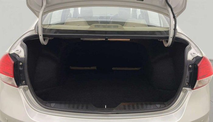 2016 Maruti Ciaz ZXI, Petrol, Manual, 26,738 km, Boot Open Zoomed View