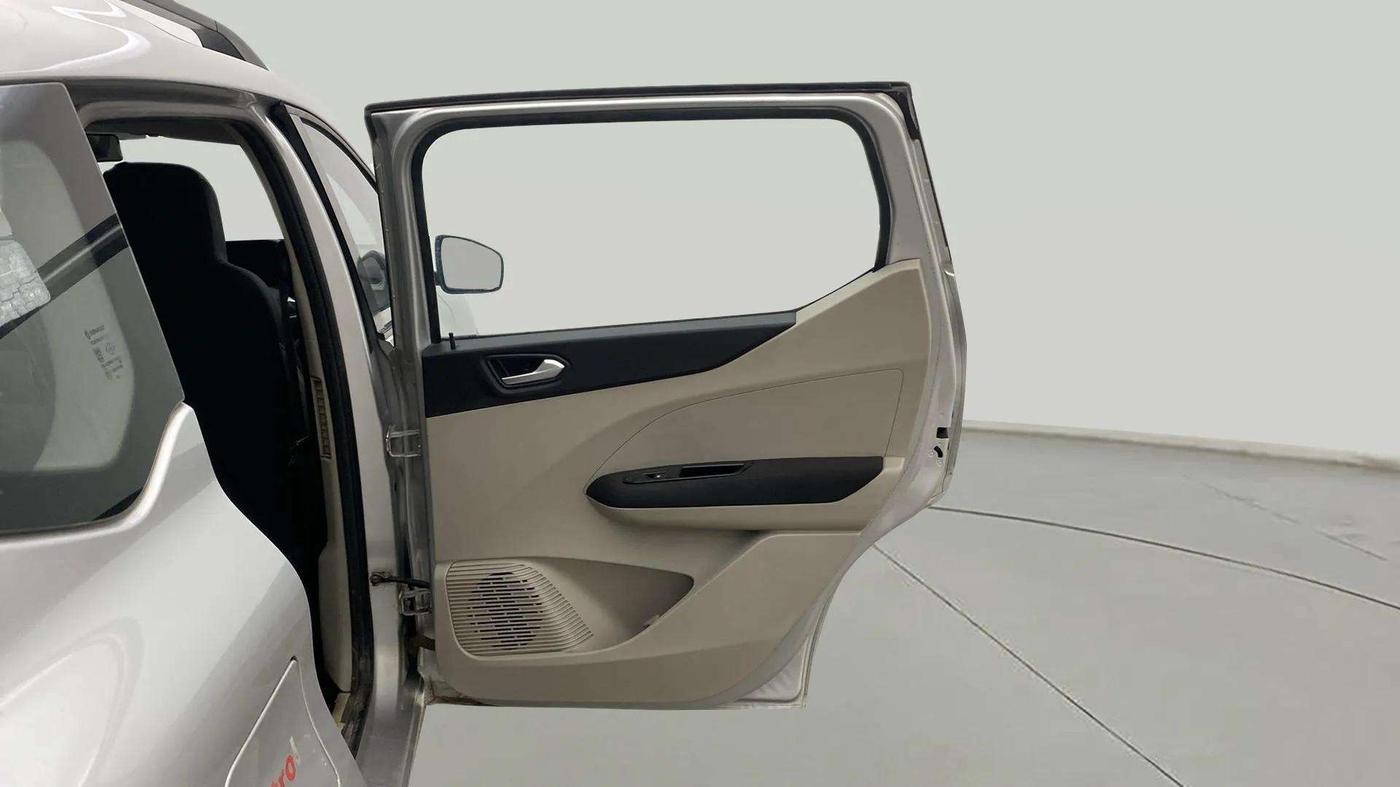 2020 Renault TRIBER RXZ, Petrol, Manual, 53,102 km, RHS Rear Door