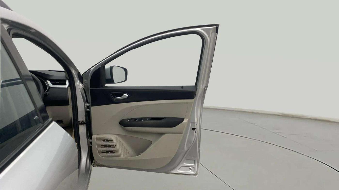 2020 Renault TRIBER RXZ, Petrol, Manual, 53,102 km, RHS Front Door