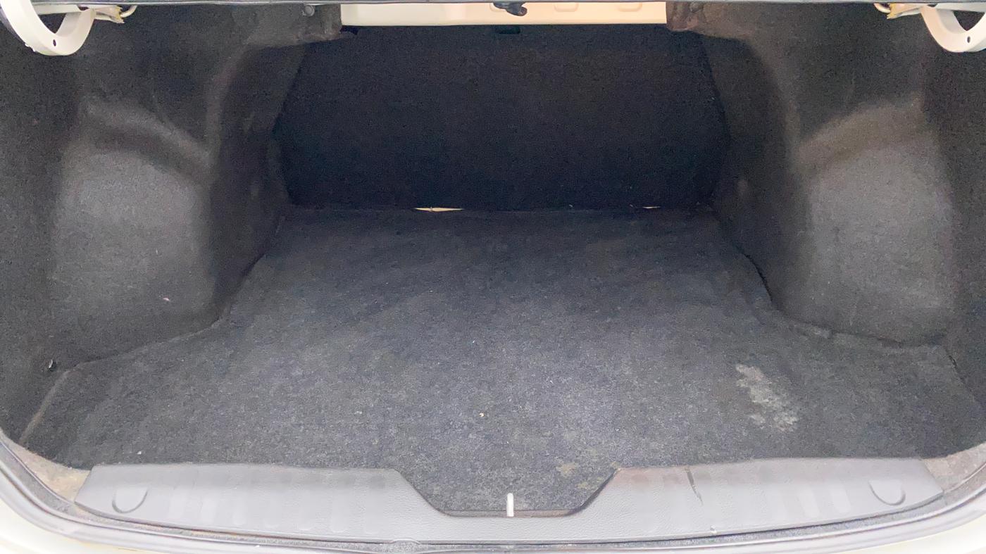 2017 Maruti Ciaz ZETA 1.4  AT PETROL, Petrol, Automatic, 59,305 km, Boot Inside