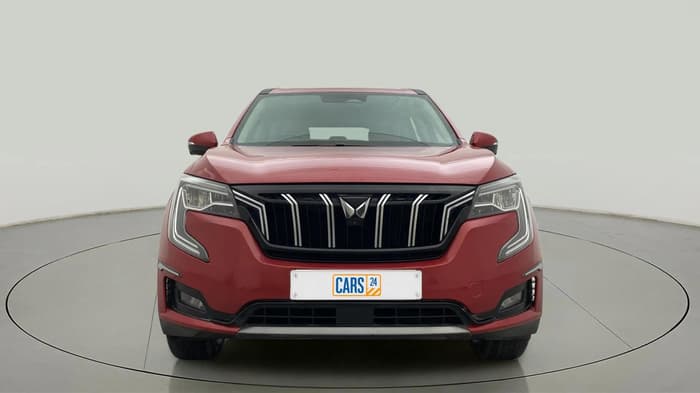 2021 Mahindra XUV700 AX 7 LUXURY P AT 7 STR, Petrol, Automatic, 46,197 km, Front