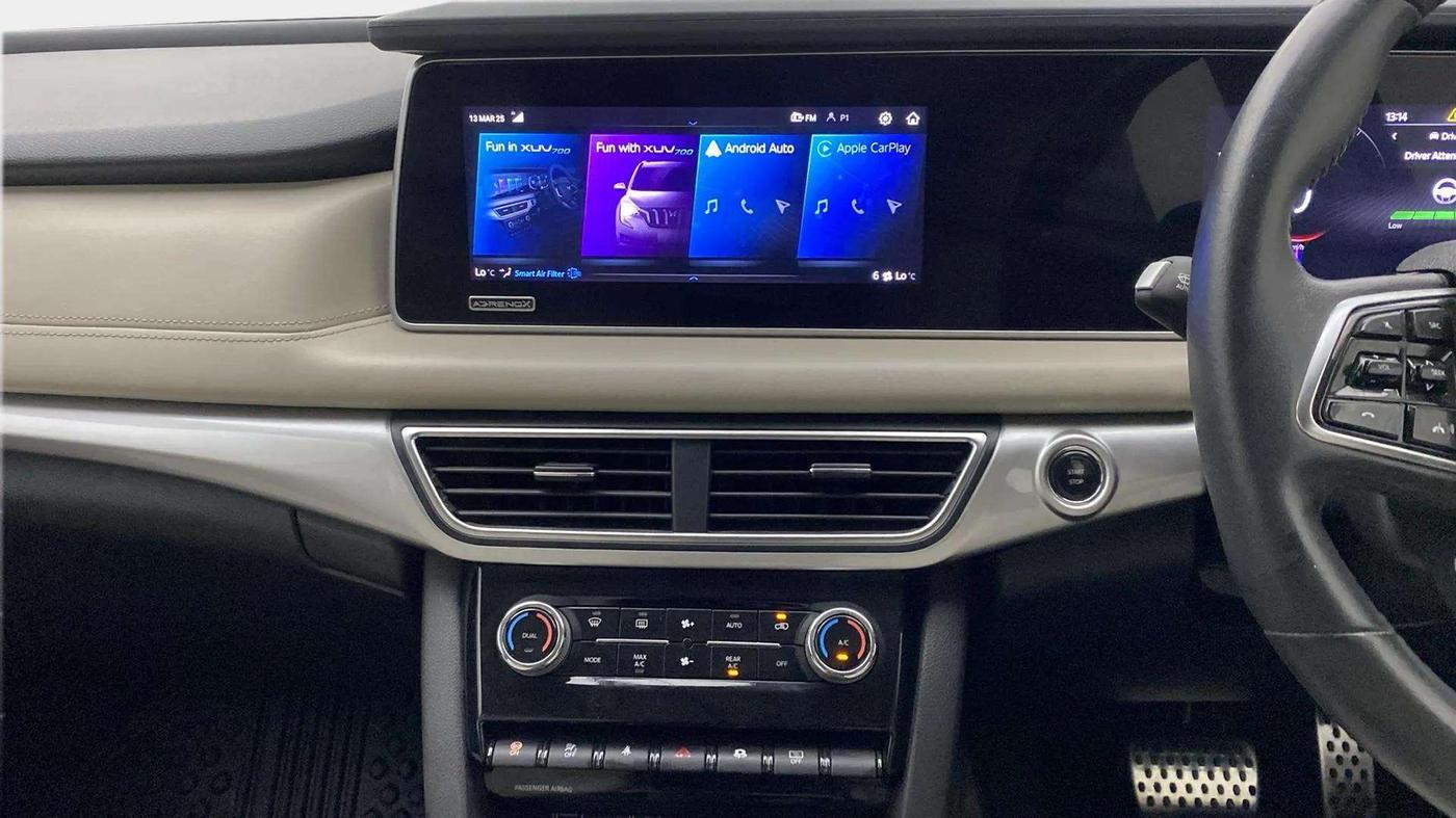 2021 Mahindra XUV700 AX 7 LUXURY P AT 7 STR, Petrol, Automatic, 46,197 km, Air Conditioner