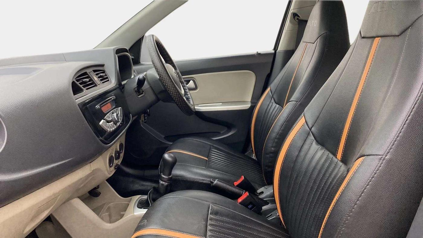 2017 Maruti Alto K10 VXI, Petrol, Manual, 26,795 km, Right Side Front Door Cabin