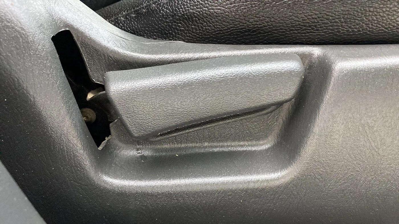 2017 Maruti Alto K10 VXI, Petrol, Manual, 26,795 km, Driver Side Adjustment Panel