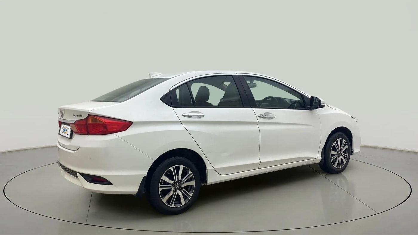 2021 Honda City 1.5L I-VTEC V MT 5TH GEN, Petrol, Manual, 79,456 km, Right Back Diagonal