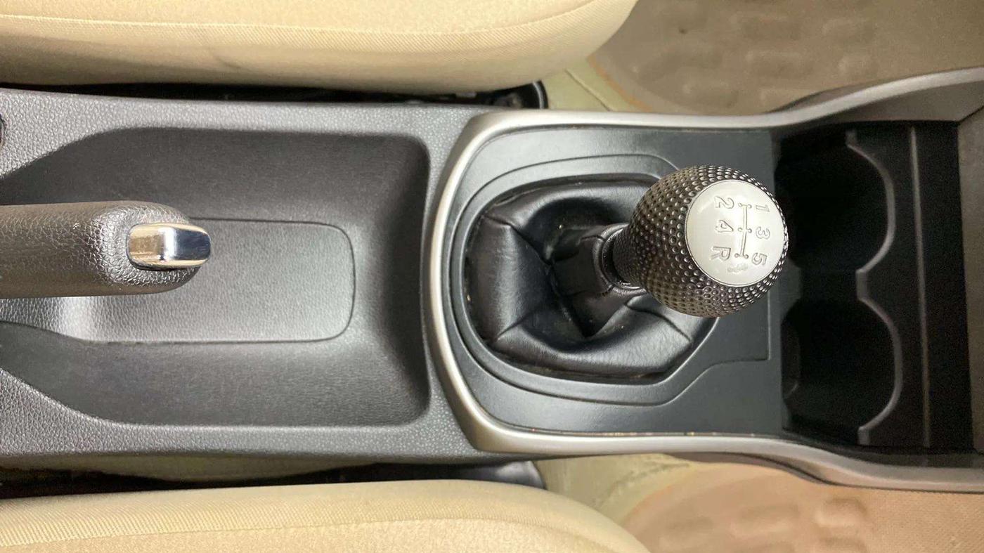 2021 Honda City 1.5L I-VTEC V MT 5TH GEN, Petrol, Manual, 79,456 km, Gear Lever