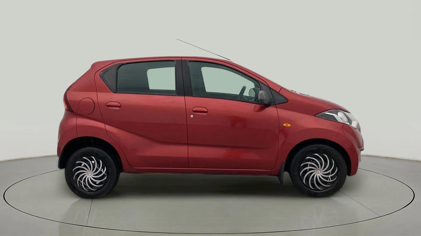2018 Datsun Redi Go S 1.0, Petrol, Manual, 35,917 km, Right Side View