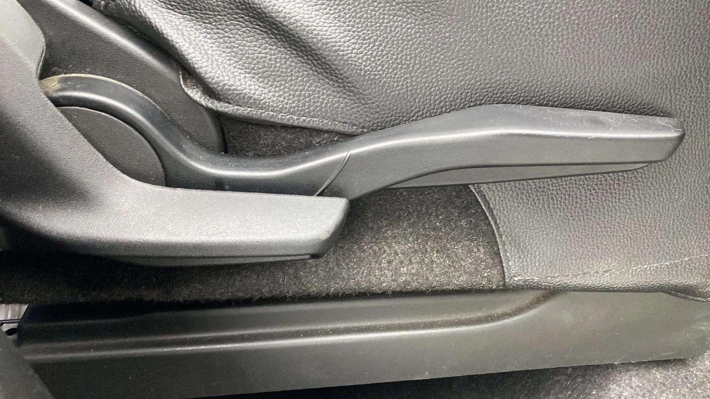 2019 Maruti IGNIS ALPHA 1.2 AMT, Petrol, Automatic, 60,775 km, Driver Side Adjustment Panel
