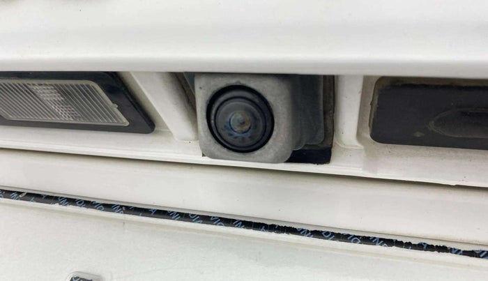 2019 Renault TRIBER RXZ, CNG, Manual, 60,779 km, Parking Camera