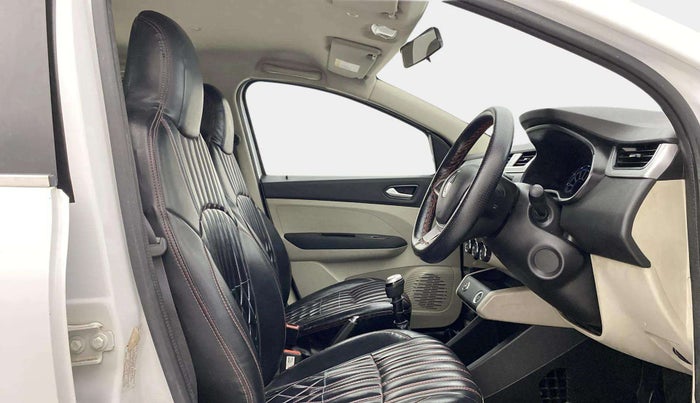 2019 Renault TRIBER RXZ, CNG, Manual, 60,779 km, Right Side Front Door Cabin