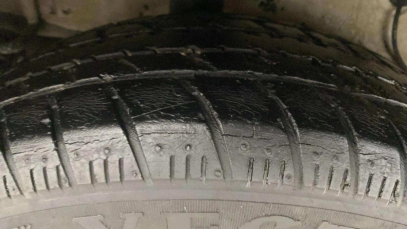 2018 Maruti Celerio X ZXI (O) AMT, Petrol, Automatic, 50,108 km, Left Front Tyre Tread