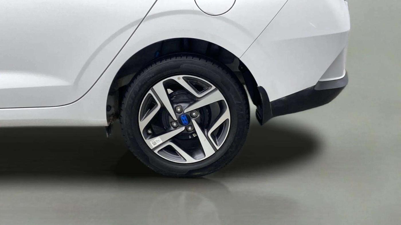 2023 Hyundai AURA SX 1.2 CNG, CNG, Manual, 42,558 km, Left Rear Wheel