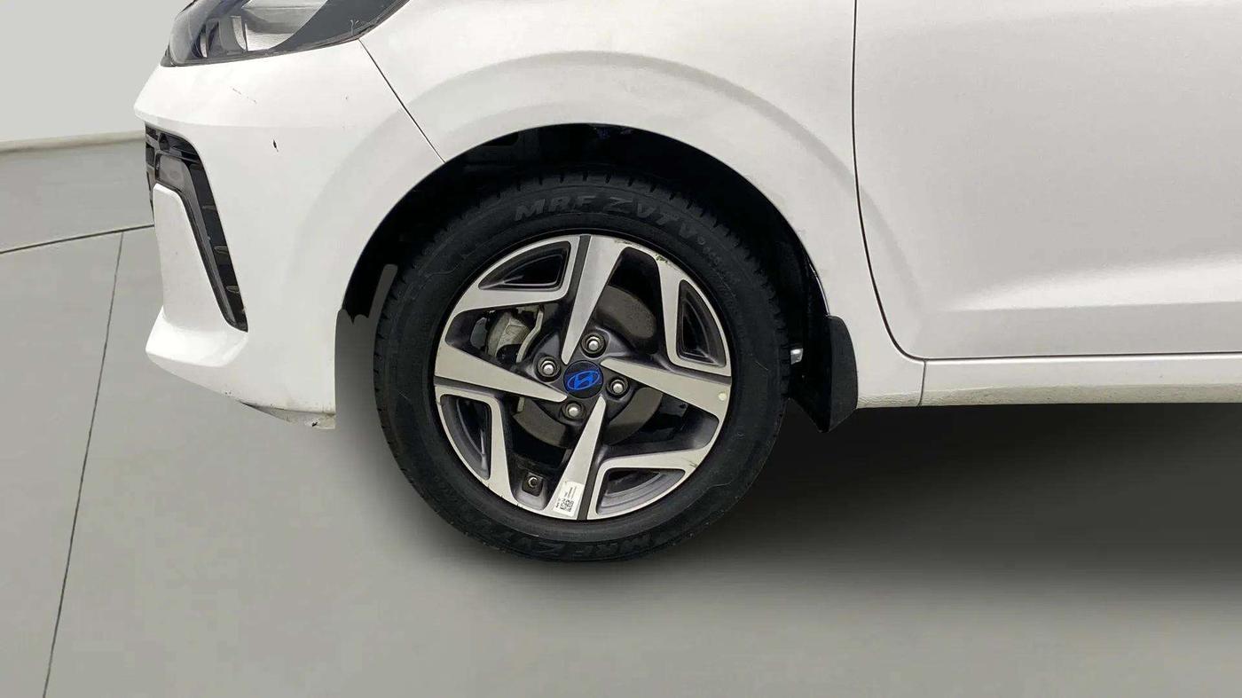 2023 Hyundai AURA SX 1.2 CNG, CNG, Manual, 42,558 km, Left Front Wheel