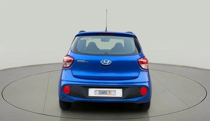 2018 Hyundai Grand i10 MAGNA AT 1.2 KAPPA VTVT, Petrol, Automatic, 49,199 km, Back/Rear