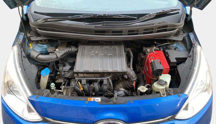 2018 Hyundai Grand i10 MAGNA AT 1.2 KAPPA VTVT, Petrol, Automatic, 49,199 km, Open Bonet