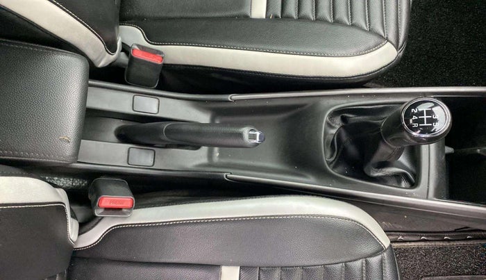 2020 Maruti Baleno ALPHA PETROL 1.2, Petrol, Manual, 61,467 km, Gear Lever
