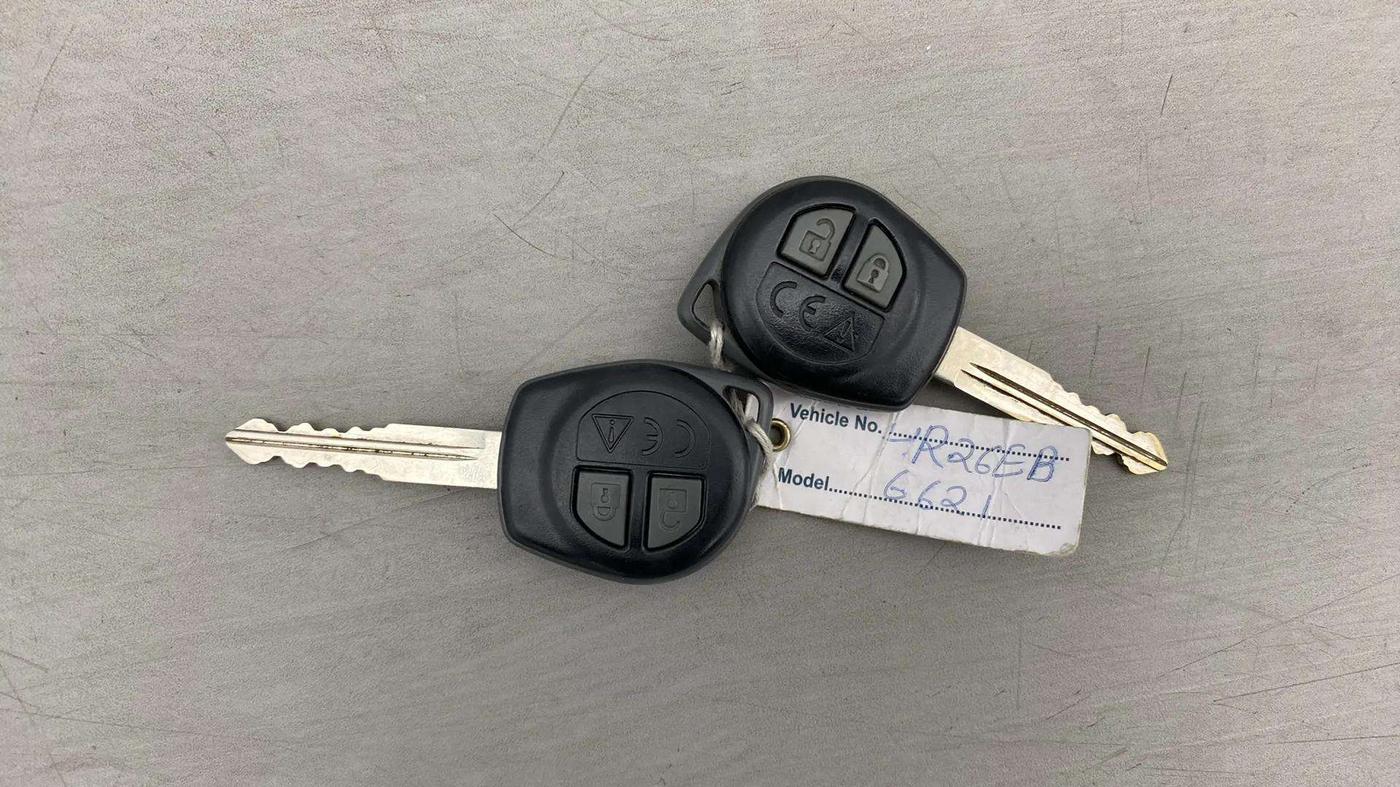 2019 Maruti IGNIS DELTA 1.2, Petrol, Manual, 13,951 km, Key Close Up