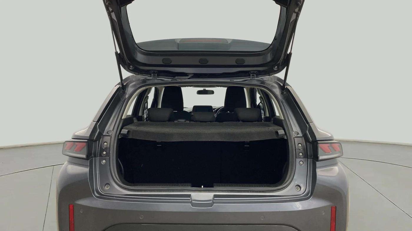 2023 Maruti FRONX DELTA PLUS 1.2MT, Petrol, Manual, 47,810 km, Boot Open Zoomed View