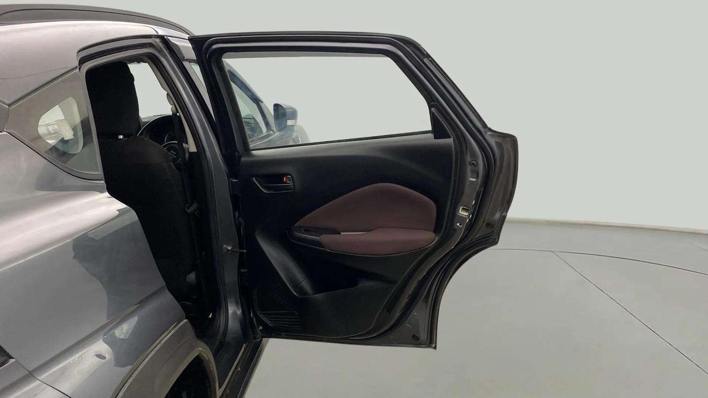 2023 Maruti FRONX DELTA PLUS 1.2MT, Petrol, Manual, 47,810 km, RHS Rear Door