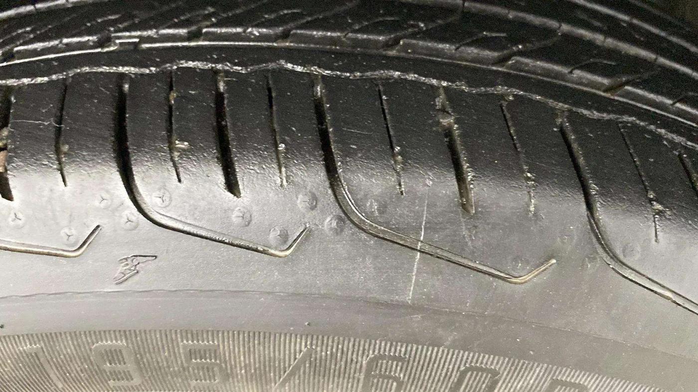 2023 Maruti FRONX DELTA PLUS 1.2MT, Petrol, Manual, 47,810 km, Right Front Tyre Tread