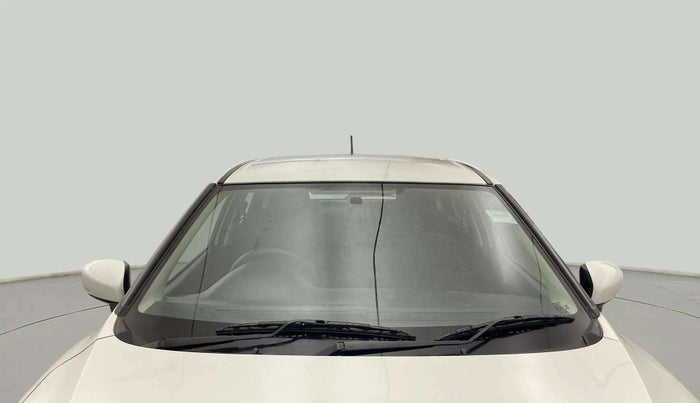 2017 Maruti Baleno DELTA PETROL 1.2, Petrol, Manual, 80,197 km, Front Windshield