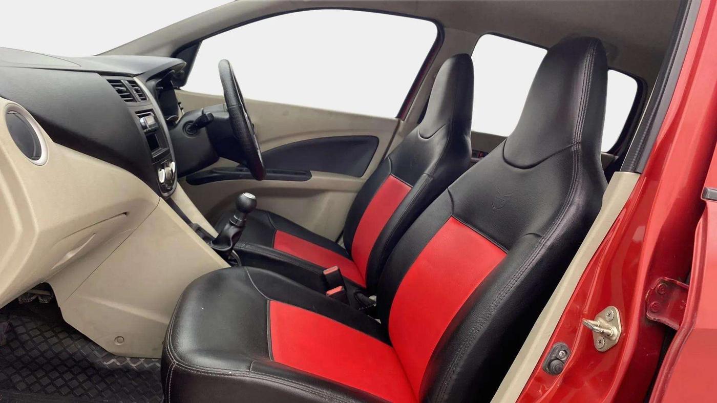 2015 Maruti Celerio VXI, Petrol, Manual, 64,361 km, Right Side Front Door Cabin