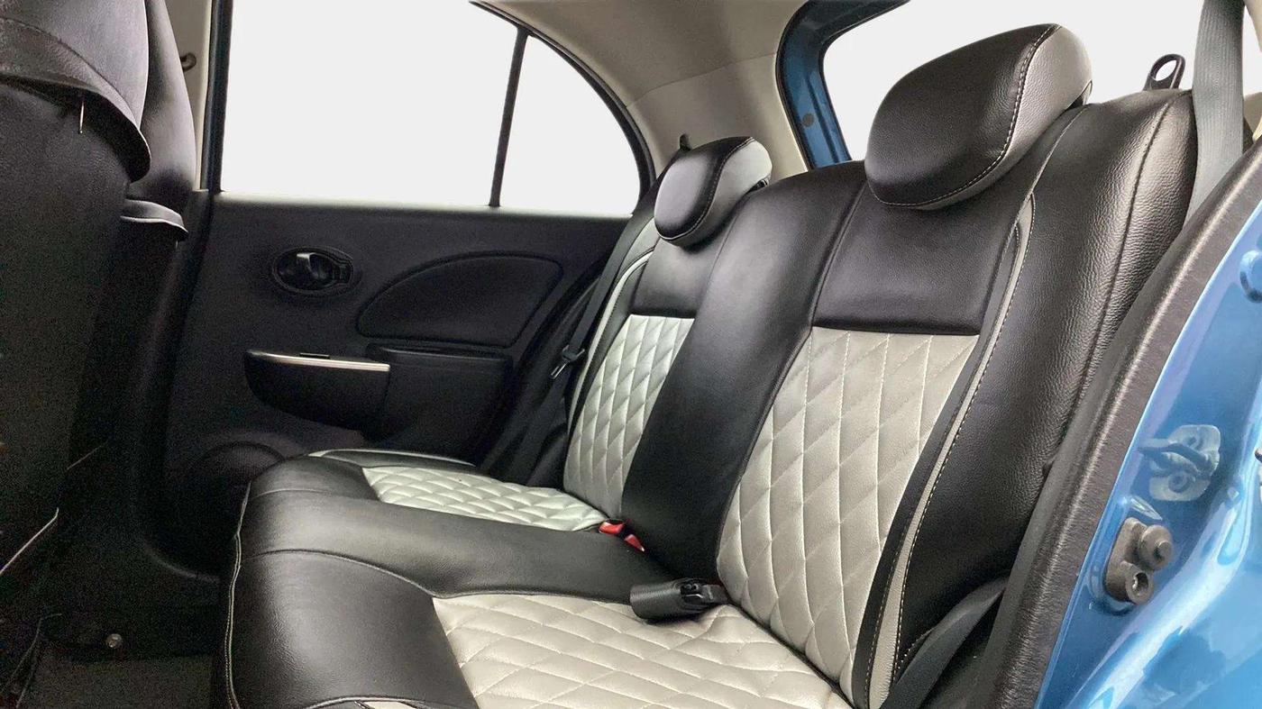 2018 Nissan Micra Active XV, Petrol, Manual, 37,641 km, Right Side Rear Door Cabin