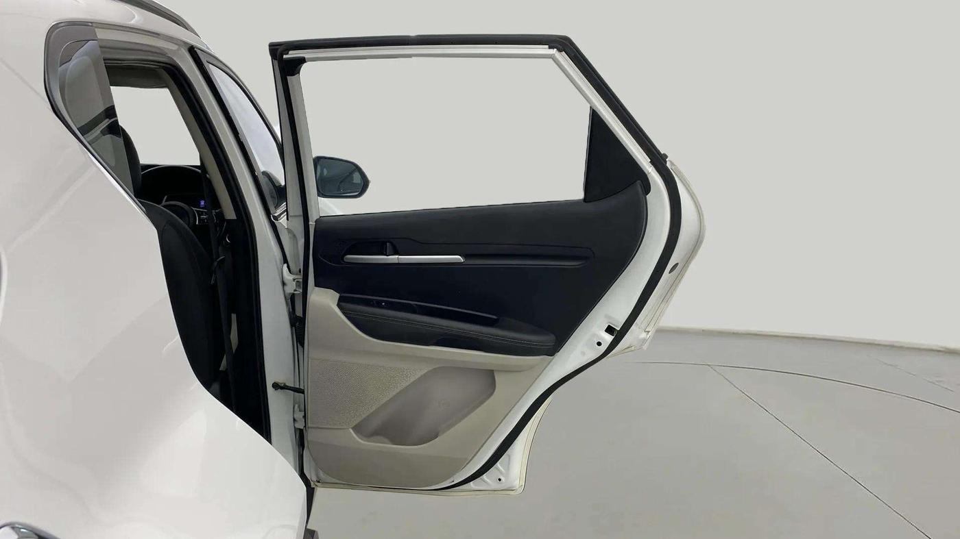2020 KIA SONET HTX 1.0 IMT, Petrol, Manual, 88,669 km, RHS Rear Door