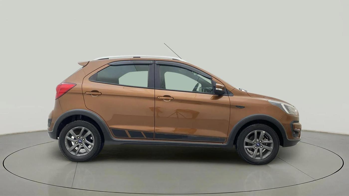 2020 Ford FREESTYLE TITANIUM 1.2 PETROL, Petrol, Manual, 52,033 km, Right Side View