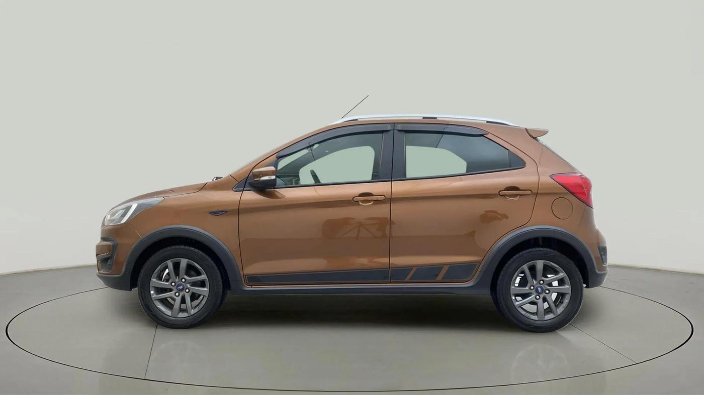 2020 Ford FREESTYLE TITANIUM 1.2 PETROL, Petrol, Manual, 52,033 km, Left Side