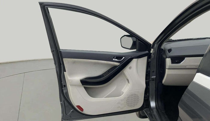 2020 Tata NEXON XZ PETROL, Petrol, Manual, 58,449 km, LHS Front Door