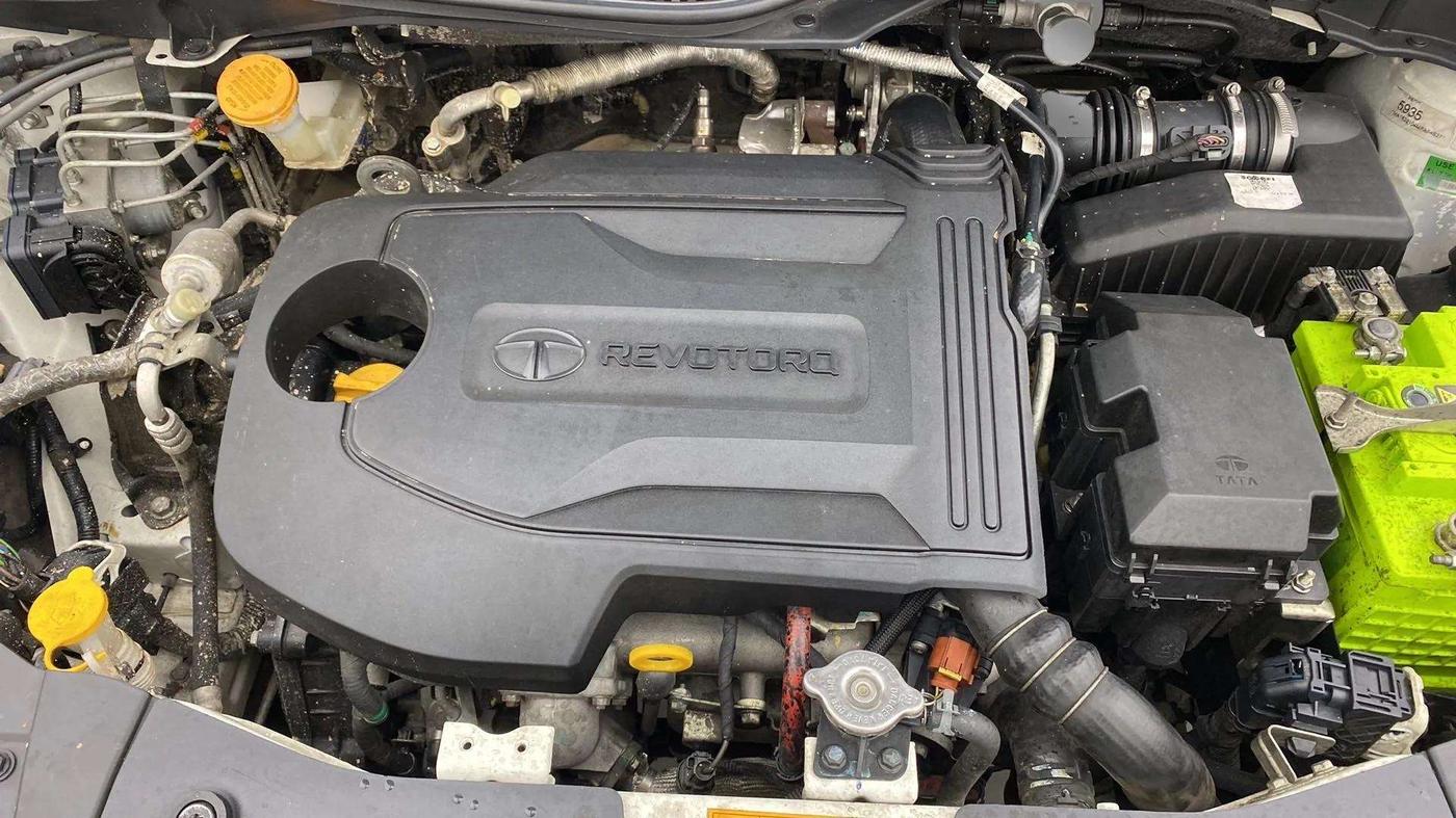 2021 Tata ALTROZ XZ DIESEL, Diesel, Manual, 55,662 km, Engine View