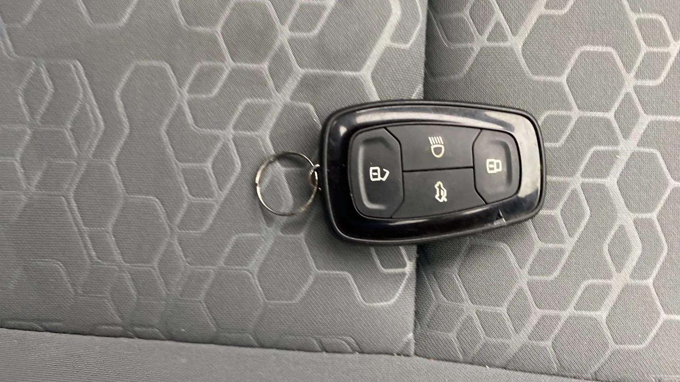 2021 Tata ALTROZ XZ DIESEL, Diesel, Manual, 55,662 km, Key Close Up